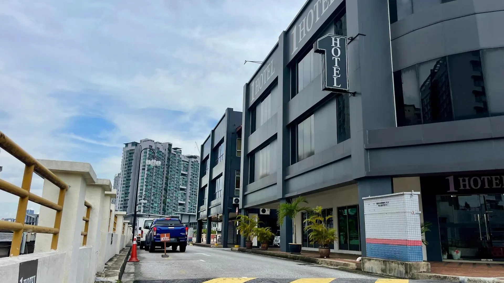 1 Hotel Kuchai Lama Kuala Lumpur