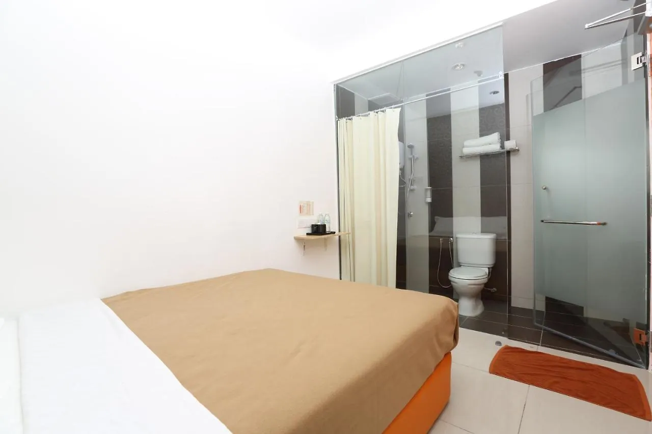 ***  קואלה לומפור 1 Hotel Kuchai Lama מלזיה