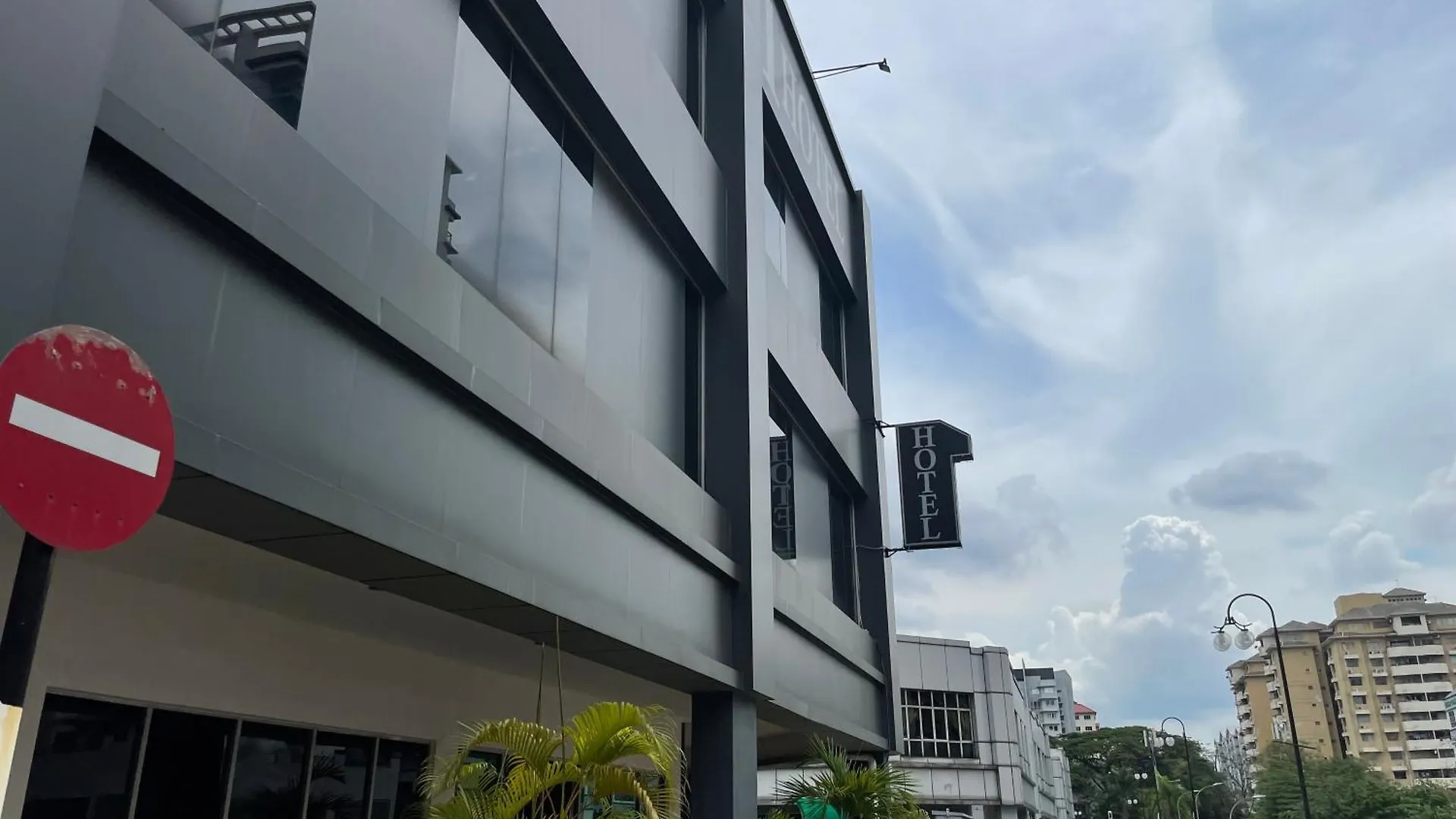 1 Hotel Kuchai Lama Kuala Lumpur