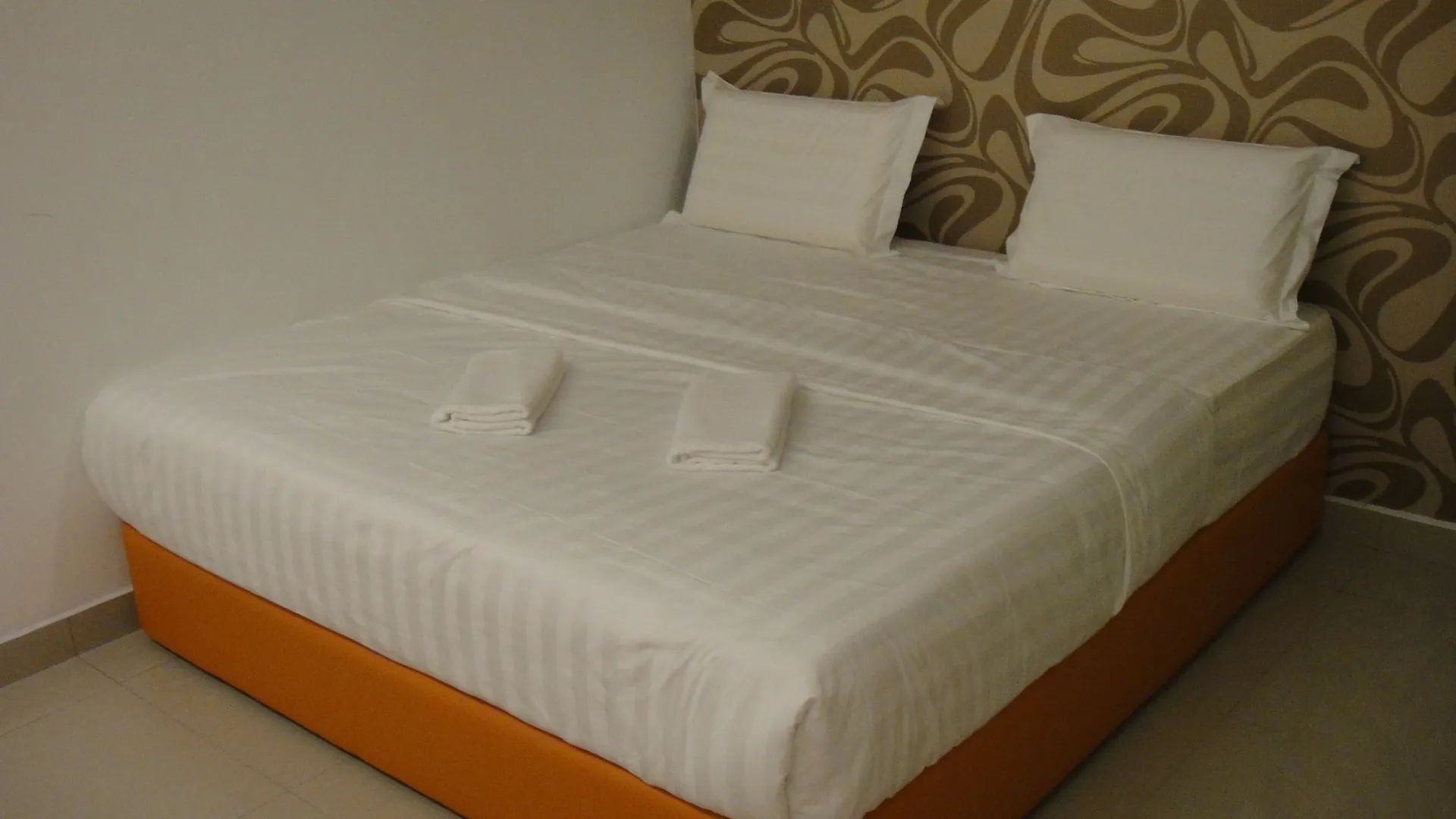 1 Hotel Kuchai Lama Kuala Lumpur 3*,